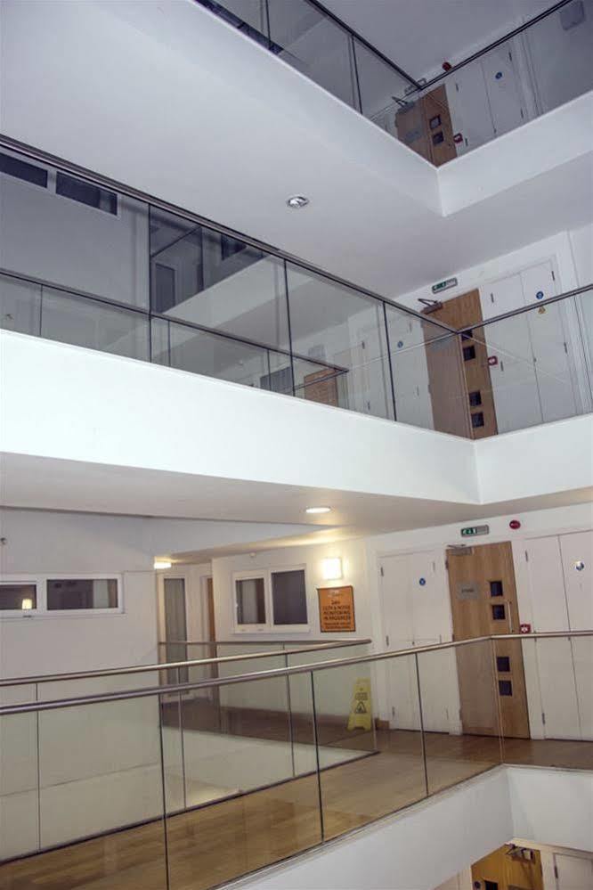 Base Serviced - Spectrum Apartment Liverpool